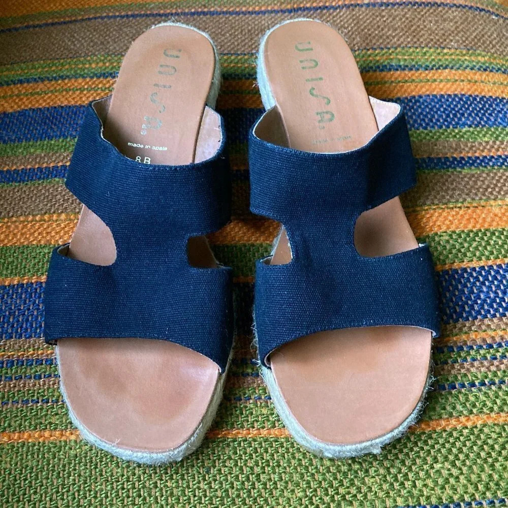 Unisa Black Canvas Sandals with Jute Soles, Size 8B